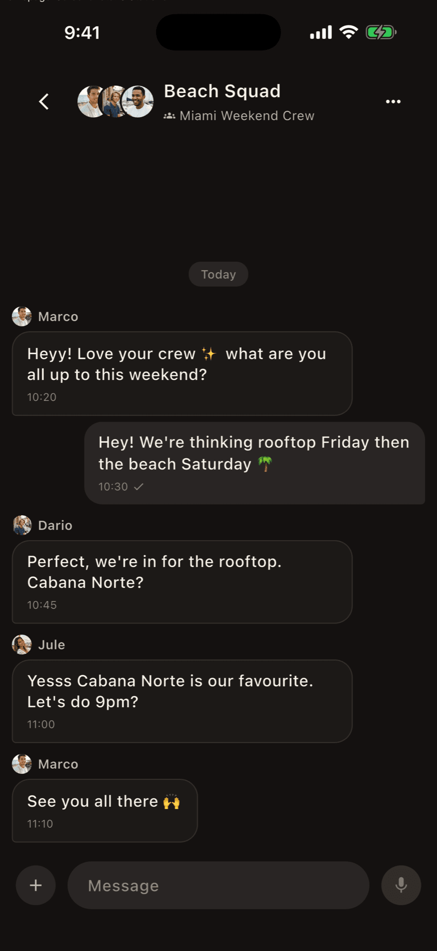 A group chat planning a night out in Vennu