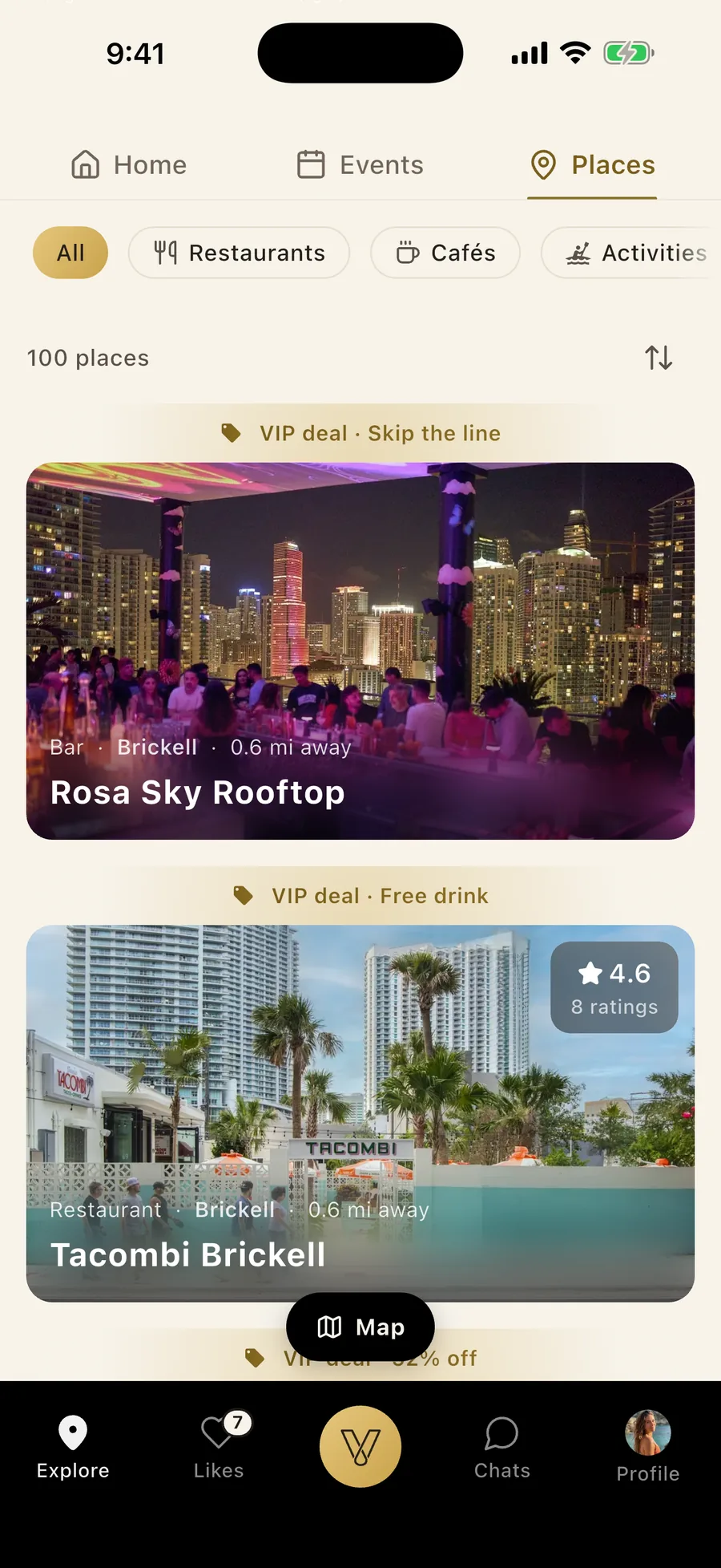 Der Orte-Tab der Vennu-App mit Bars, Restaurants und Beach Clubs